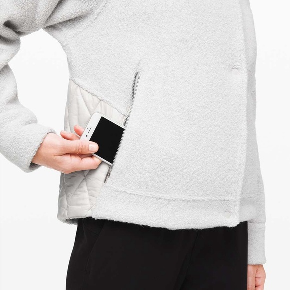 Lululemon Show Me the Sherpa Jacket - Picture 3 of 14